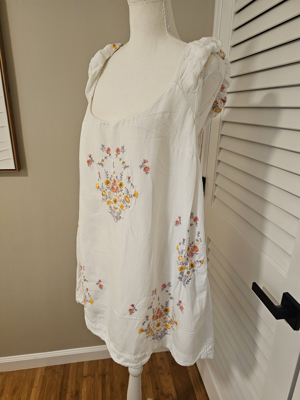 Free People White Mini Dress with Multicolor Floral Embroidery - Picture 11 of 12